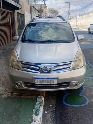 NISSAN LIVINA 1.8 SL 16V FLEX 4P AUTOMÁTICO NISSAN LIVINA 1.8 SL 16V FLEX 4P AUTOMÁTICO